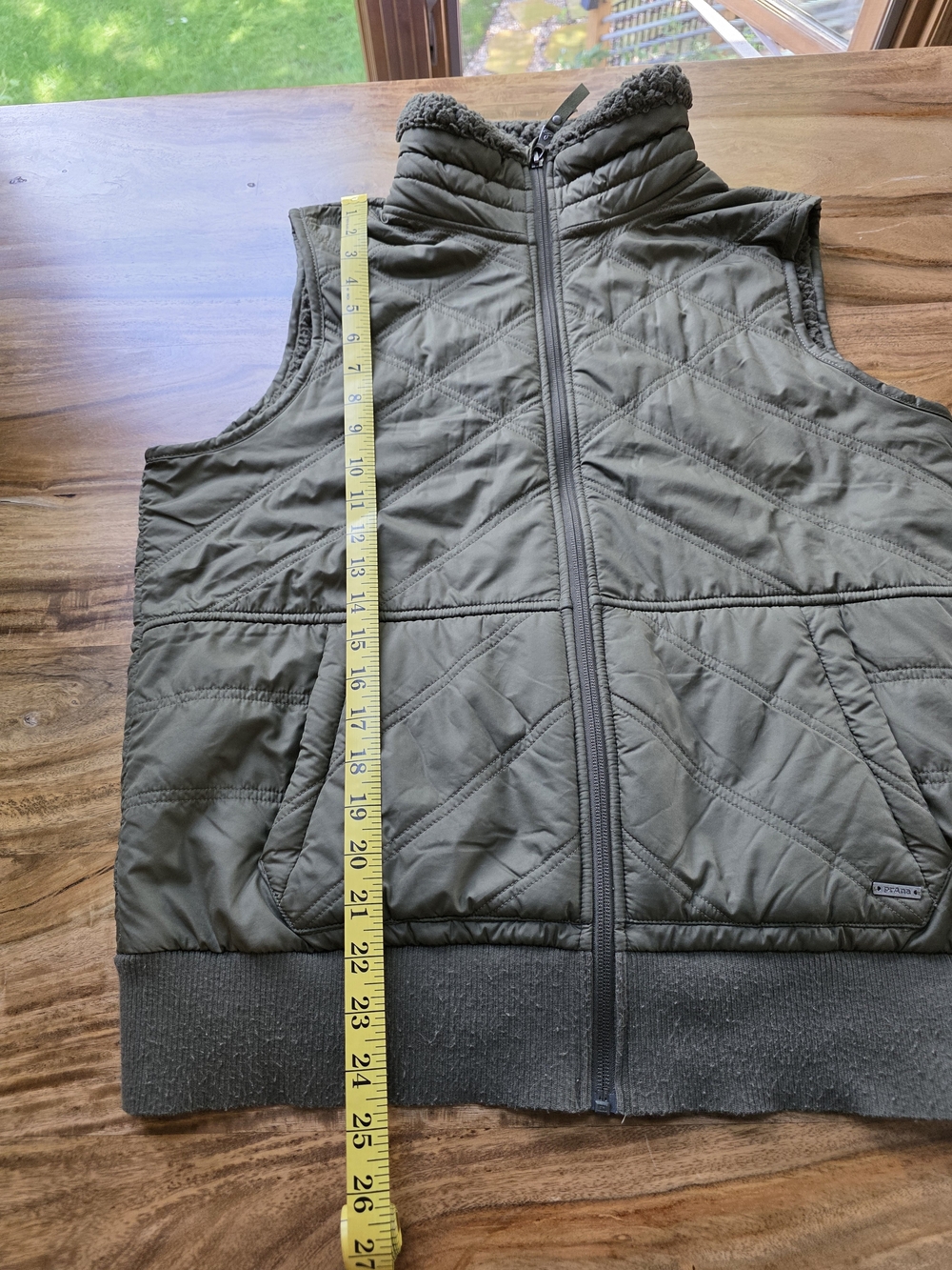 Olive green fleece- lined Esla vest from prAna, Women's Large - Picture 7 of 10